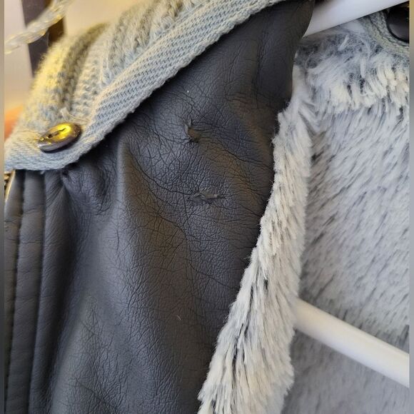 YMI Women's S Faux Leather Jacket With Faux Fur Lining and Removable Knit Hood - Picture 6 of 11